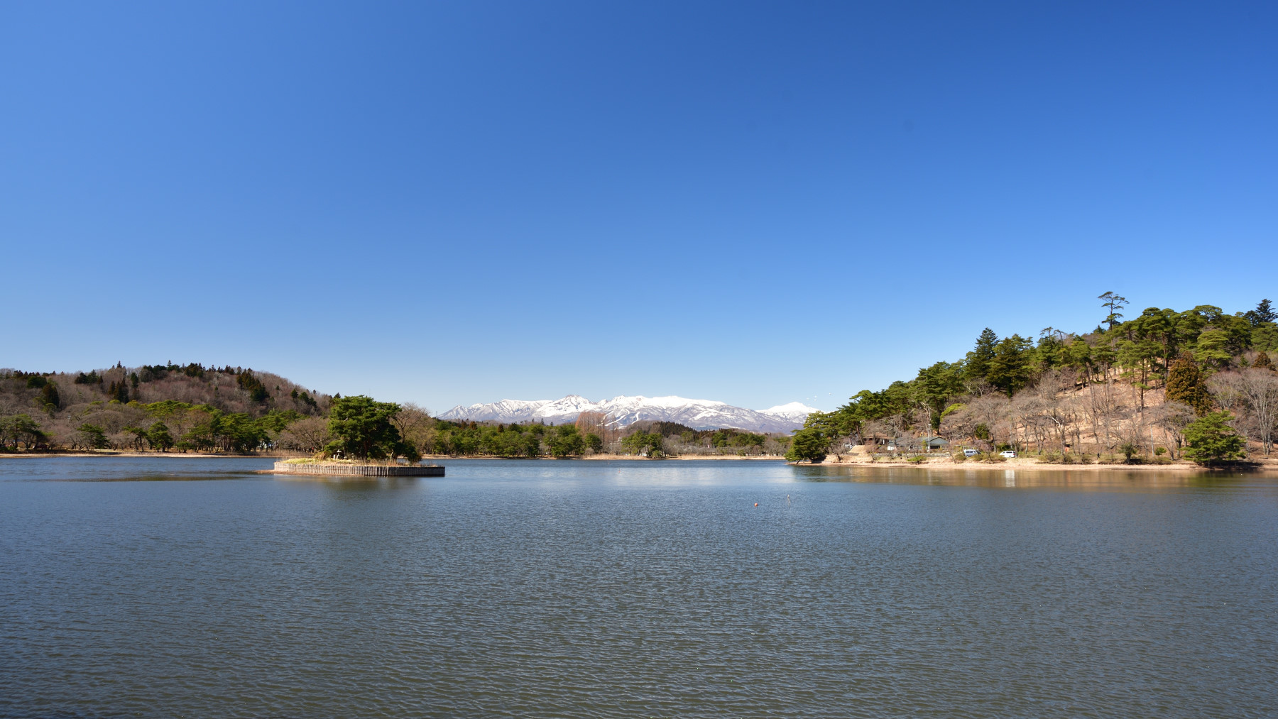 福島県白河市の南湖公園。