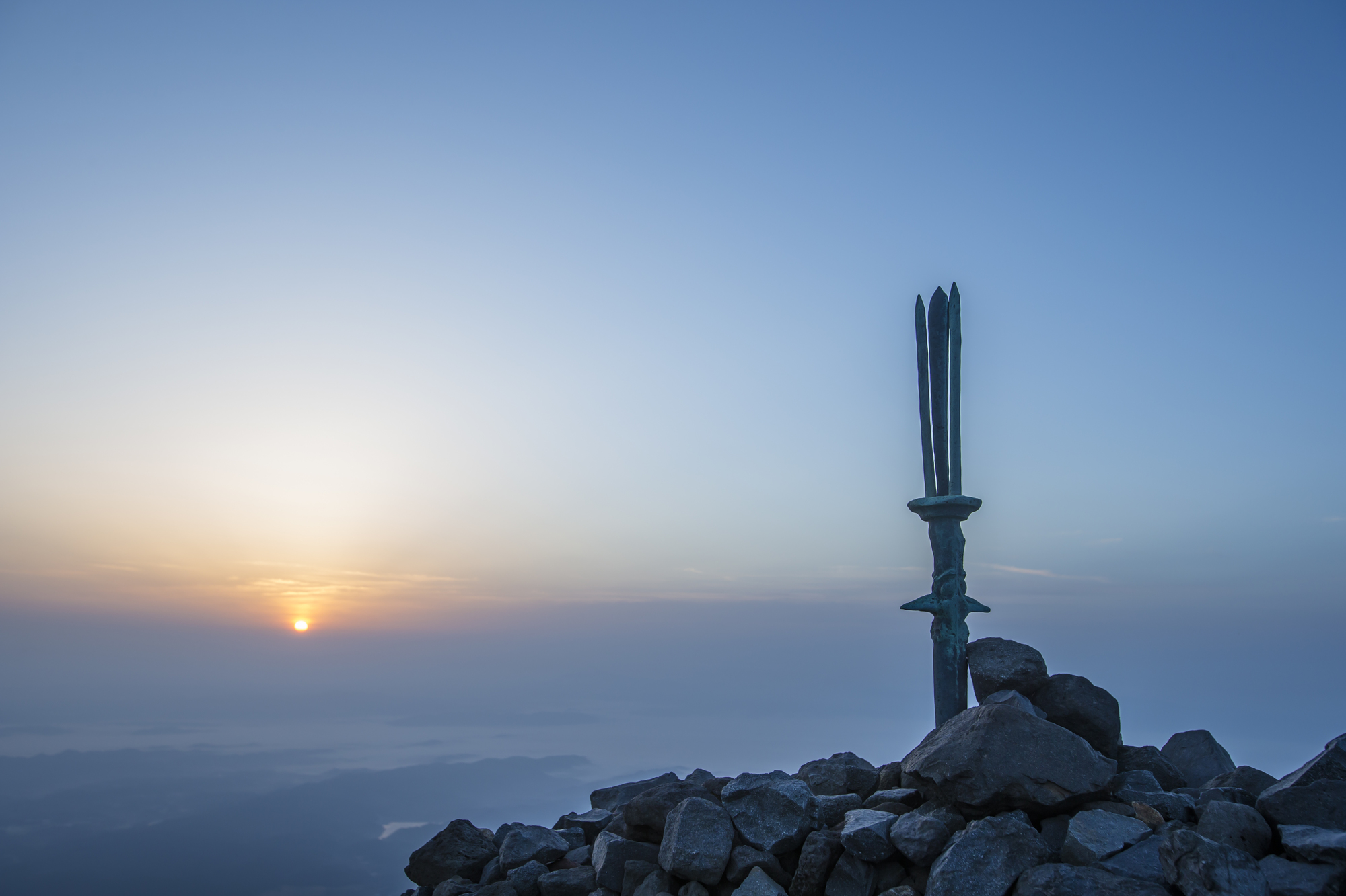 The peak in Takachiho, one of the places where it is said that Hononinigi descended