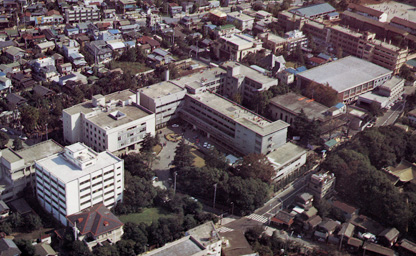 井上毅と梧陰文庫 – 國學院大學
