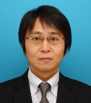 結城 孝治